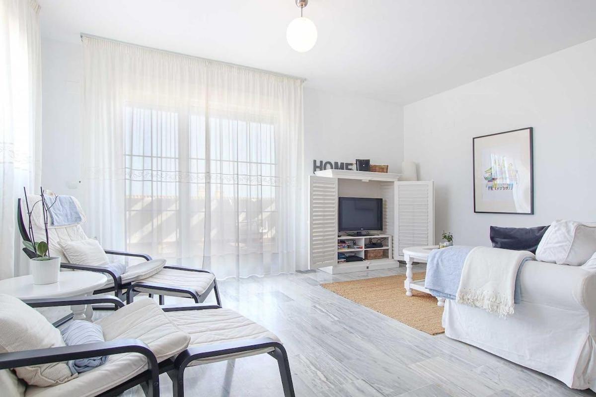 Precioso Atico En Cabopino - Marbella Apartman Kültér fotó
