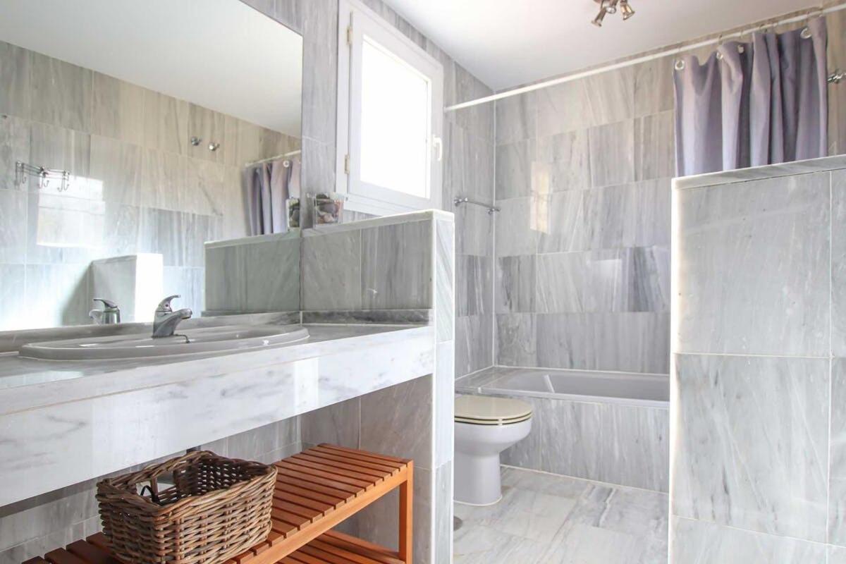 Precioso Atico En Cabopino - Marbella Apartman Kültér fotó